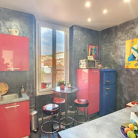 Beautiful Center 4 Persons Apartment Cannes